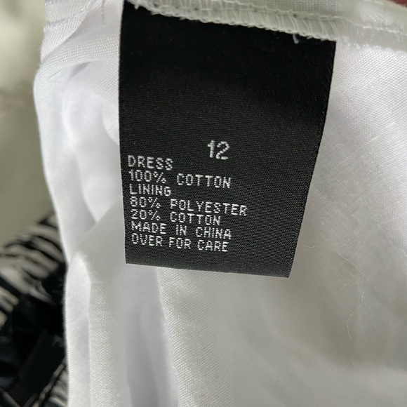 AGB Byer Black White Maxi Dress V Neck Babydoll Boho Chic Aztec Peasant Beach 12 - Picture 10 of 10